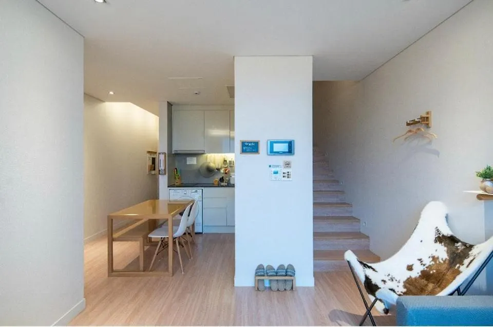 Jeju Suwoo Pool Skause Holiday home